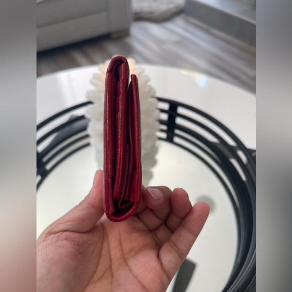 Yves Saint Laurent YSL red leather women’s wallet - Picture 6 of 12